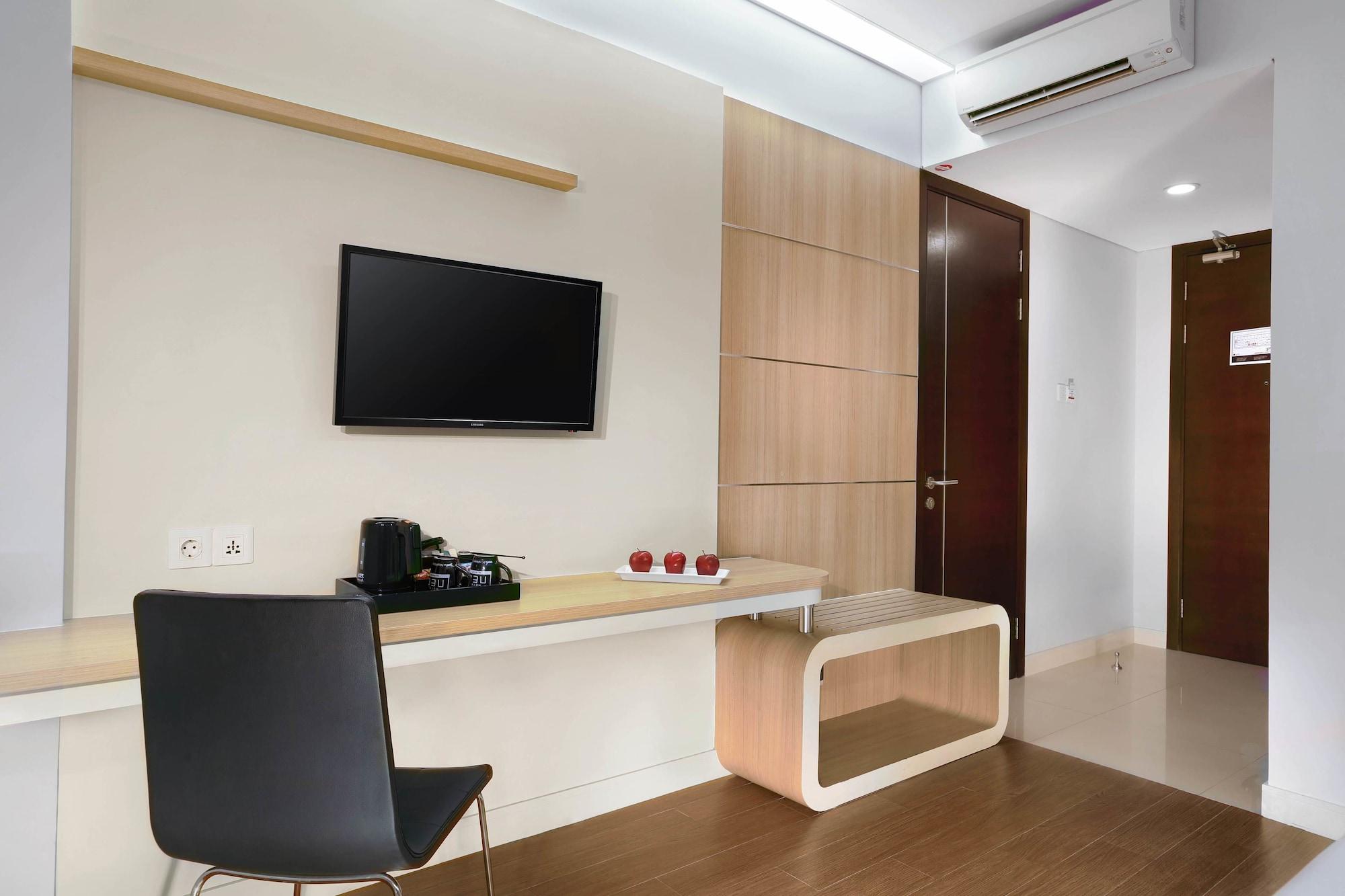 Hotel Neo Gubeng By Aston Surabaja Zewnętrze zdjęcie