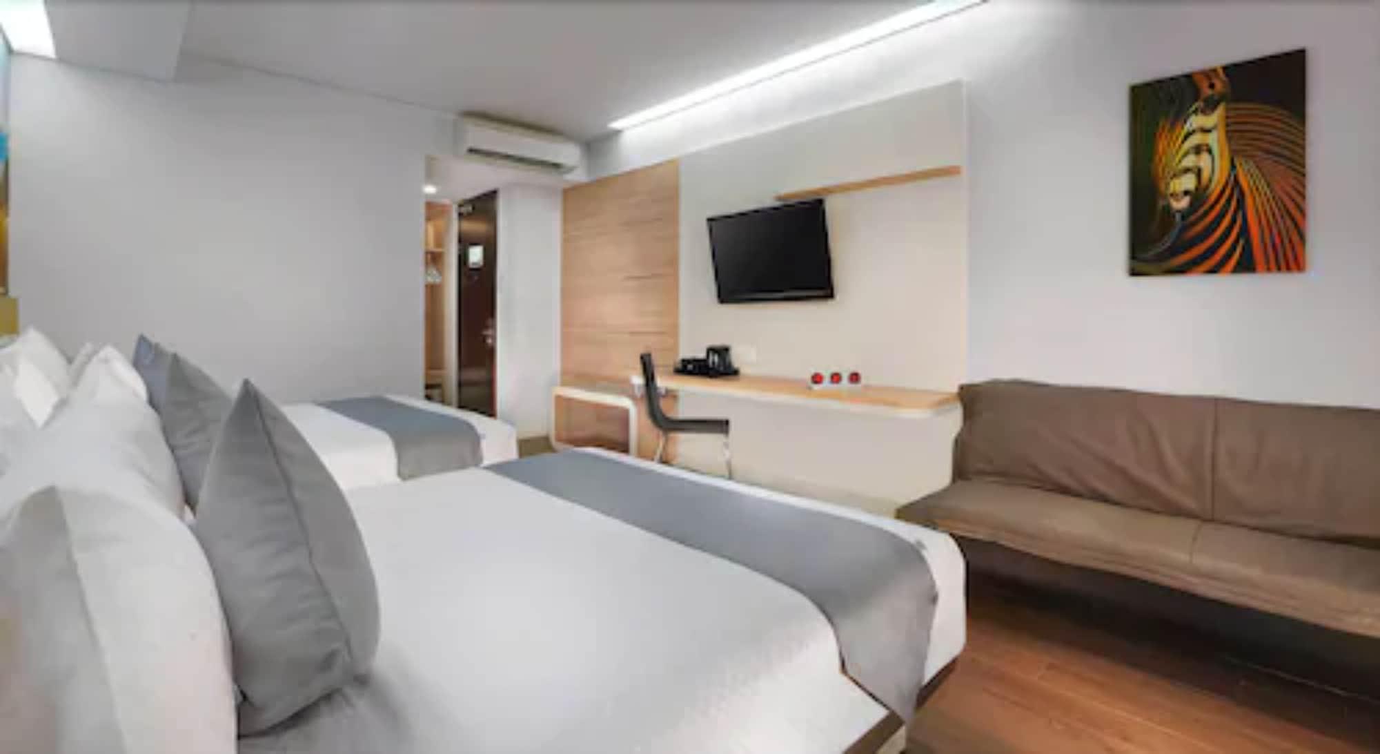Hotel Neo Gubeng By Aston Surabaja Zewnętrze zdjęcie
