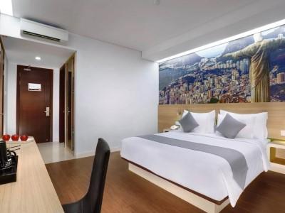 Hotel Neo Gubeng By Aston Surabaja Zewnętrze zdjęcie
